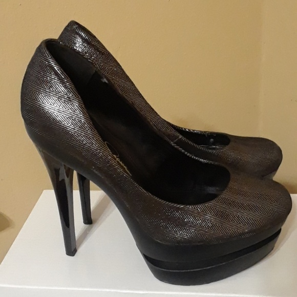 Jessica Simpson Shoes - Jessica Simpson - Black and Gold Stilettos- 5"